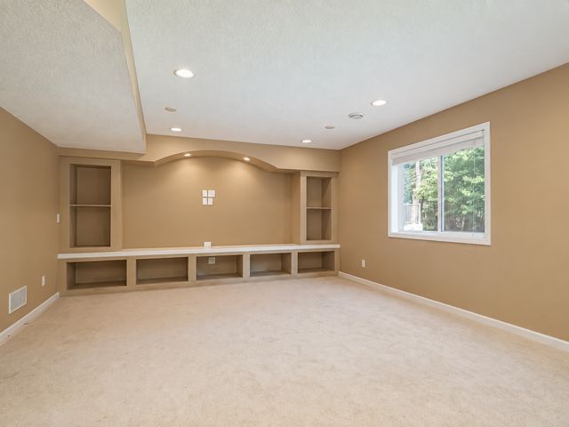 12581 Zumbrota Street NE, Blaine, MN 55449