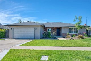 2569 E Los Altos Avenue, Fresno, CA 93710