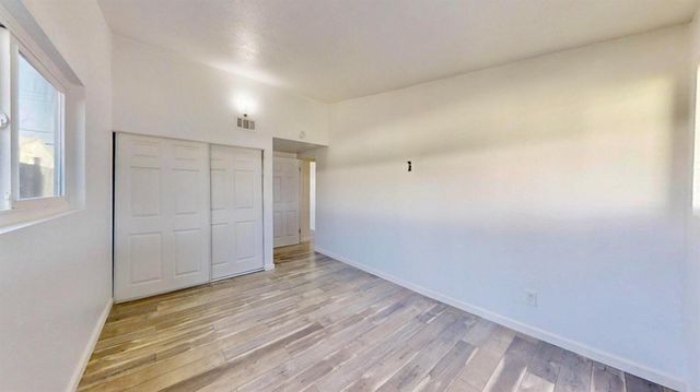 6636 Thomas Dr, North Highlands, CA 95660