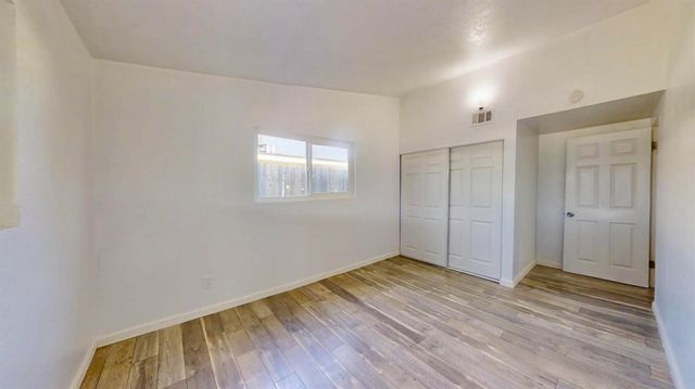 6636 Thomas Dr, North Highlands, CA 95660