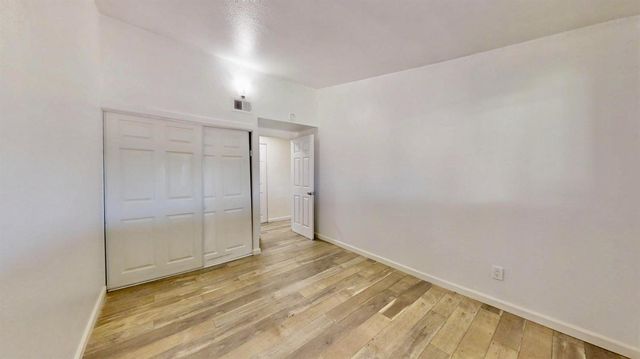 6636 Thomas Dr, North Highlands, CA 95660