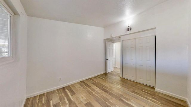 6636 Thomas Dr, North Highlands, CA 95660