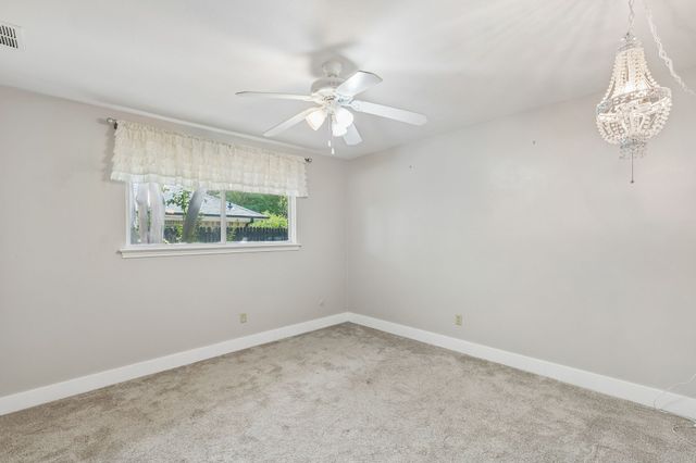 6611 Elvedon Drive, Dallas, TX 75248