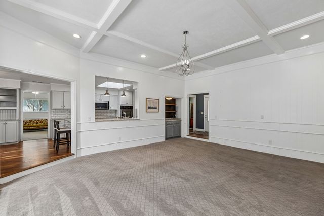6611 Elvedon Drive, Dallas, TX 75248