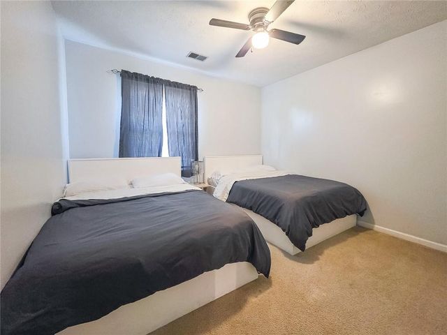 3944 Thornhill SW Drive, Lilburn, GA 30047