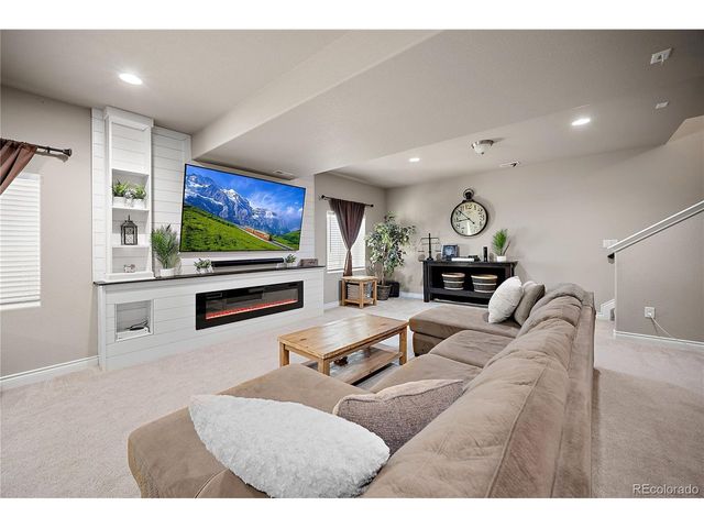7394 Rim Bluff Ln, Colorado Springs, CO 80927