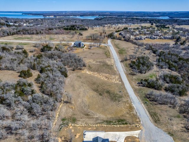 481 Meadow Lane, Pottsboro, TX 75076