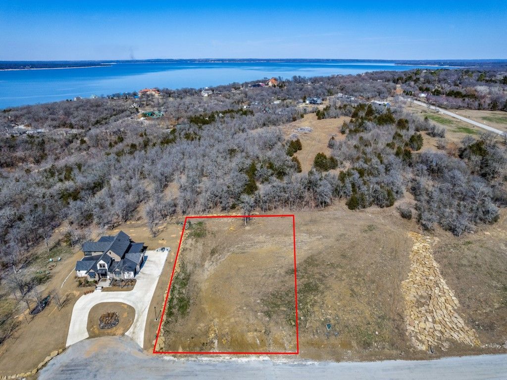 481 Meadow Lane, Pottsboro, TX 75076