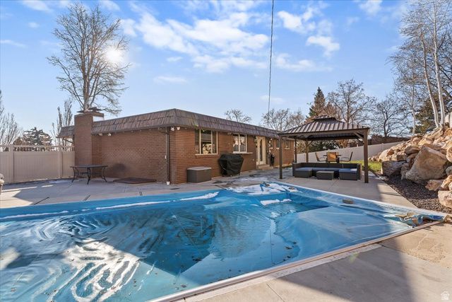 266 E 3250 N, North Ogden, UT 84414