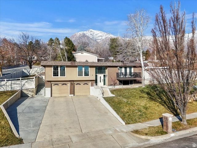 266 E 3250 N, North Ogden, UT 84414