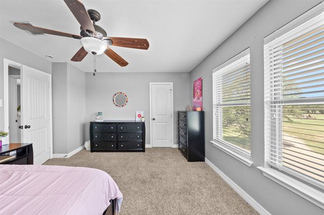 160 Seven Oaks Lane, China Spring, TX 76633