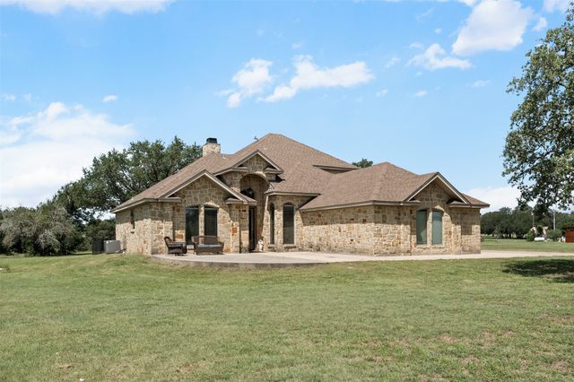 160 Seven Oaks Lane, China Spring, TX 76633