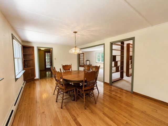 240 Jericho Road, Richmond, VT 05477