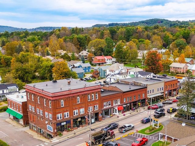 240 Jericho Road, Richmond, VT 05477
