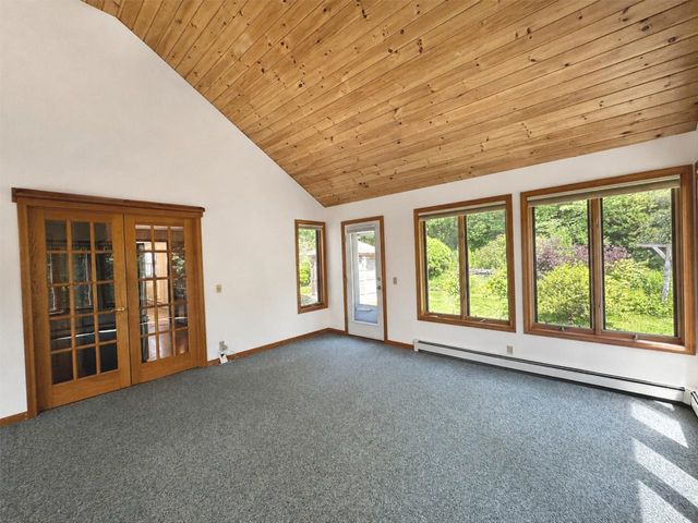 240 Jericho Road, Richmond, VT 05477