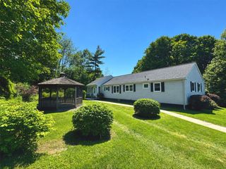 240 Jericho Road, Richmond, VT 05477