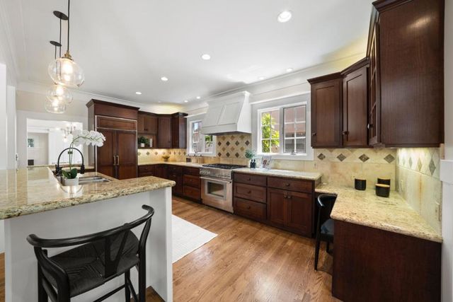 1129 Balboa Avenue, Burlingame, CA 94010