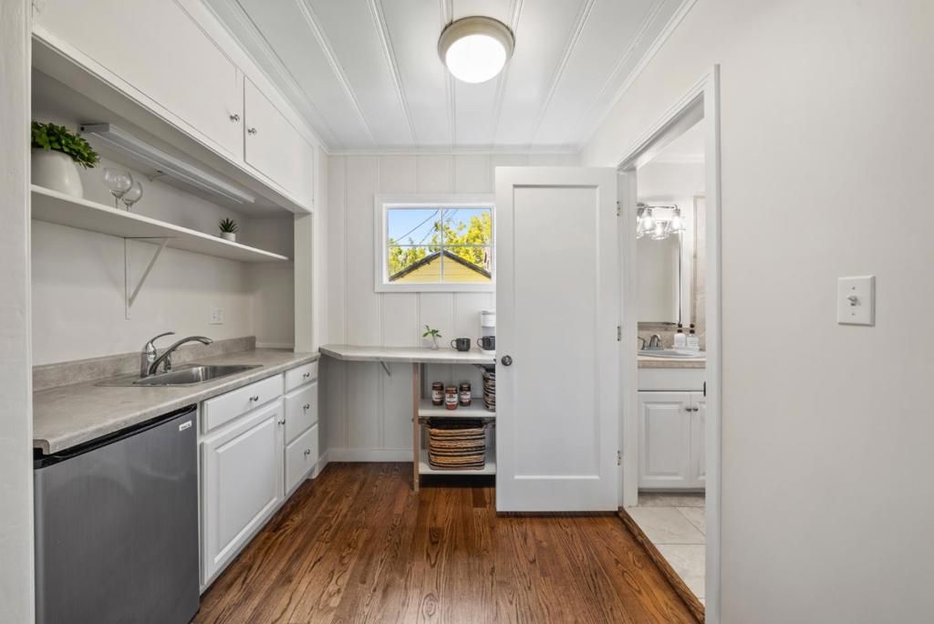 Image 44 of property listing at 1129 Balboa Avenue, Burlingame, CA 94010