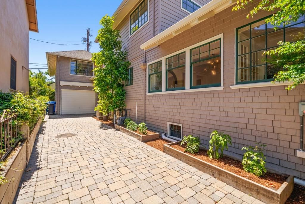 Image 55 of property listing at 1129 Balboa Avenue, Burlingame, CA 94010