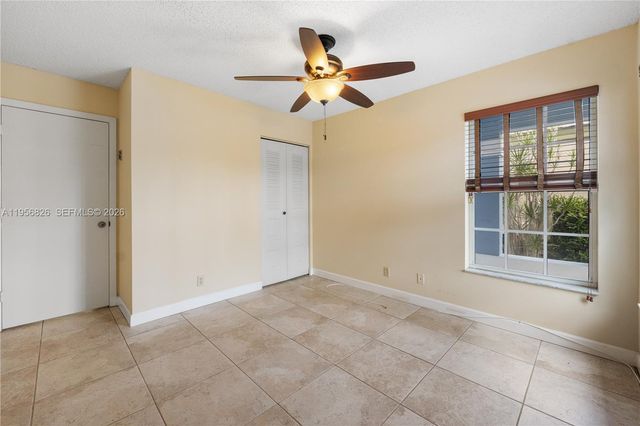 2707 Pinewood Ct 2707, Davie, FL 33328
