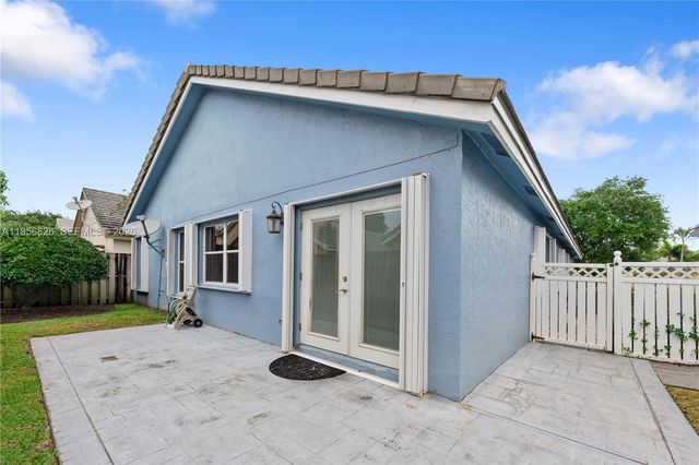 2707 Pinewood Ct 2707, Davie, FL 33328