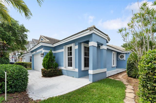 2707 Pinewood Ct 2707, Davie, FL 33328