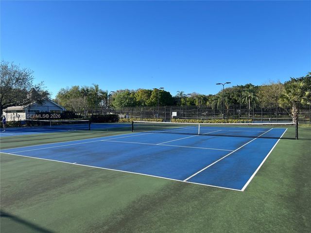 2707 Pinewood Ct 2707, Davie, FL 33328