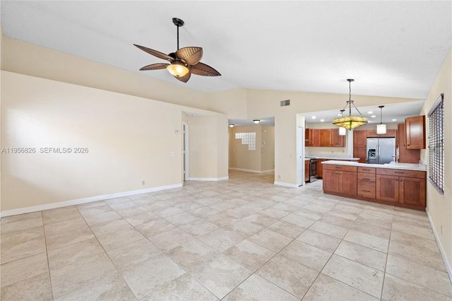 2707 Pinewood Ct 2707, Davie, FL 33328