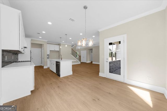 5579 Overview Drive 17, Flowery Branch, GA 30542