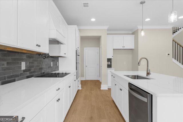 5579 Overview Drive 17, Flowery Branch, GA 30542