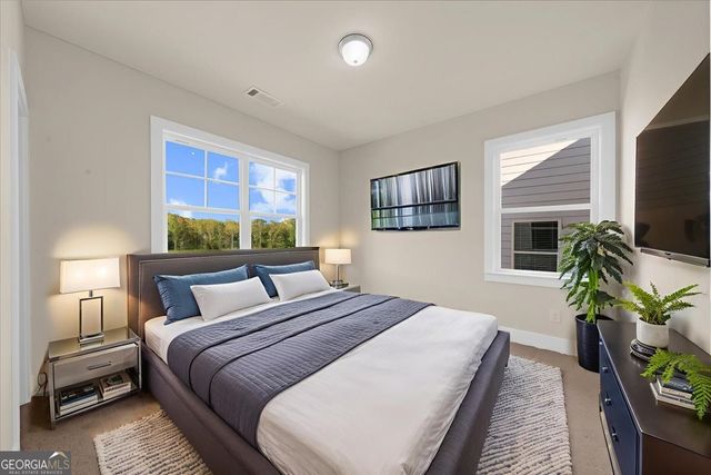 5579 Overview Drive 17, Flowery Branch, GA 30542