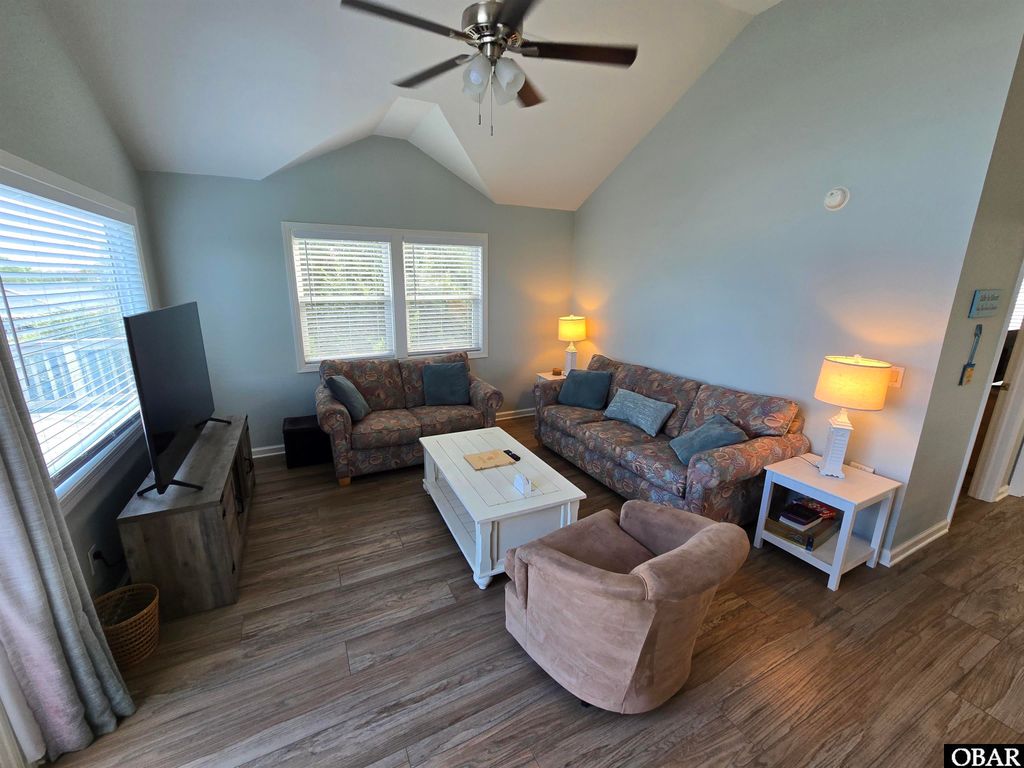 Image 13 of property listing at 745 W Grackle Court Lot# 12, Corolla, NC 27927