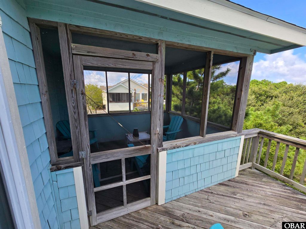 Image 21 of property listing at 745 W Grackle Court Lot# 12, Corolla, NC 27927
