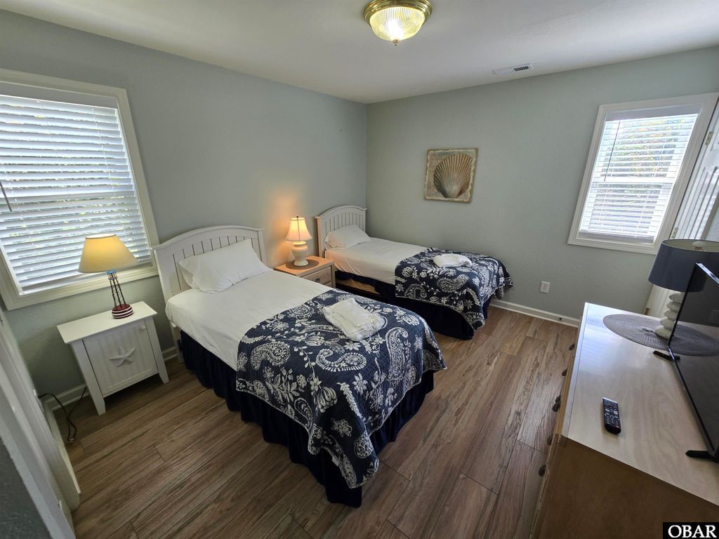 Image 27 of property listing at 745 W Grackle Court Lot# 12, Corolla, NC 27927