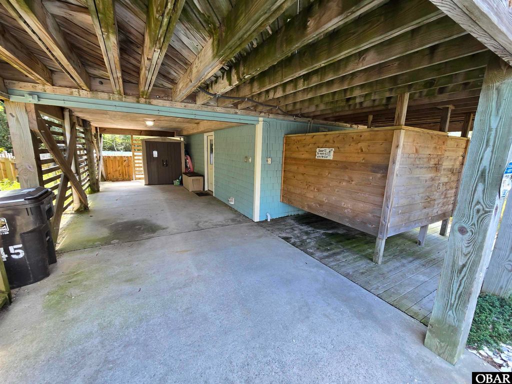 Image 36 of property listing at 745 W Grackle Court Lot# 12, Corolla, NC 27927