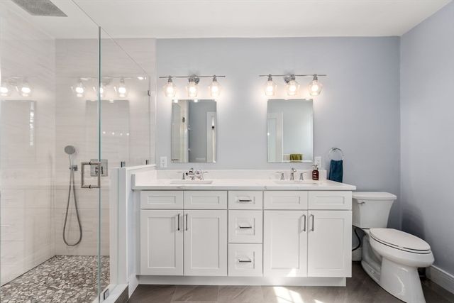 89 Newfield St, Boston, MA 02132