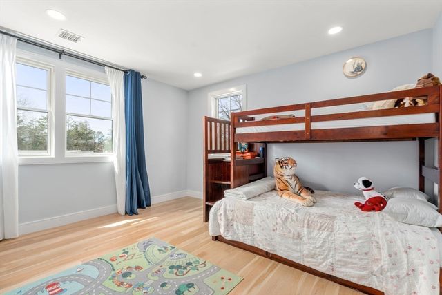 89 Newfield St, Boston, MA 02132