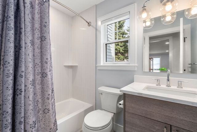 89 Newfield St, Boston, MA 02132