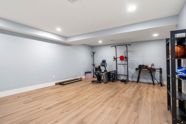 89 Newfield St, Boston, MA 02132