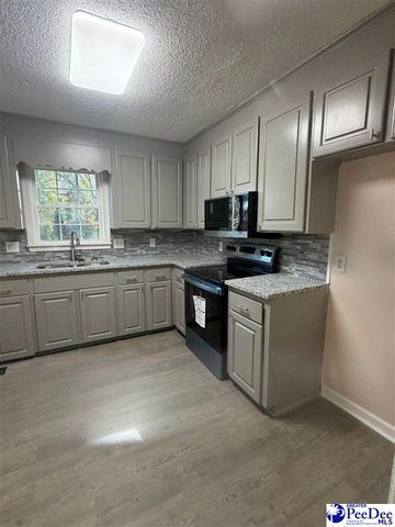 702 Crinoline Court, Florence, SC 29505