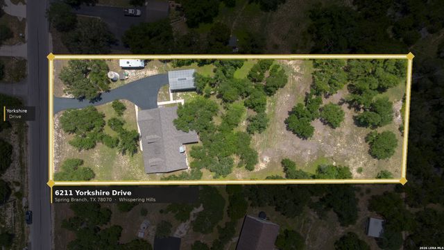 6211 YORKSHIRE DR, Spring Branch, TX 78070