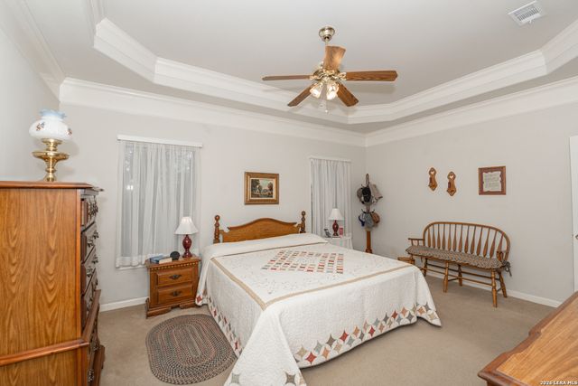 6211 YORKSHIRE DR, Spring Branch, TX 78070