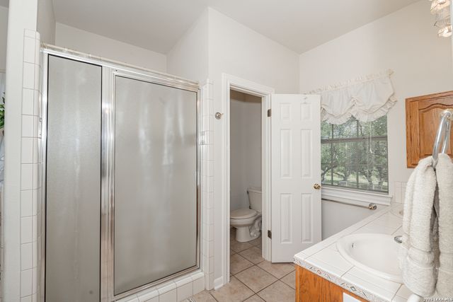 6211 YORKSHIRE DR, Spring Branch, TX 78070