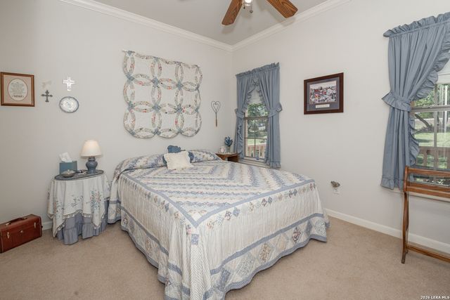 6211 YORKSHIRE DR, Spring Branch, TX 78070