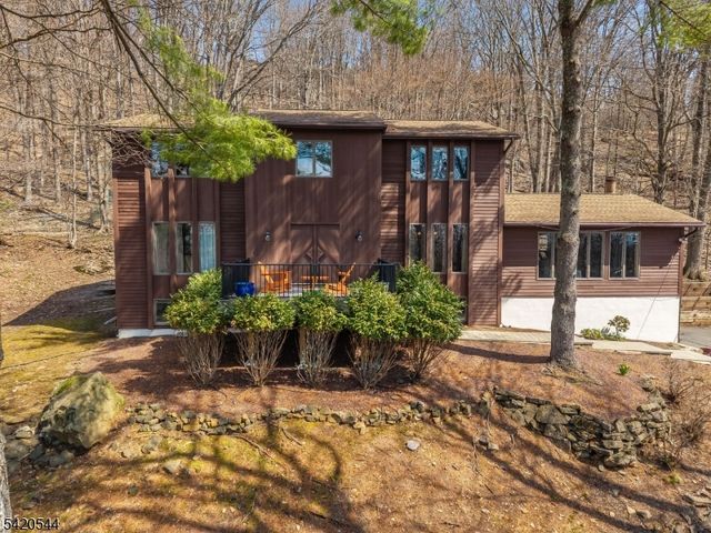 828 Star View Way, Bridgewater Twp., NJ 08807