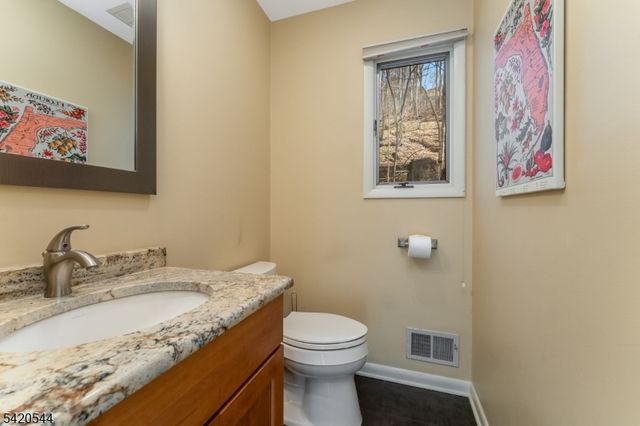 828 Star View Way, Bridgewater Twp., NJ 08807