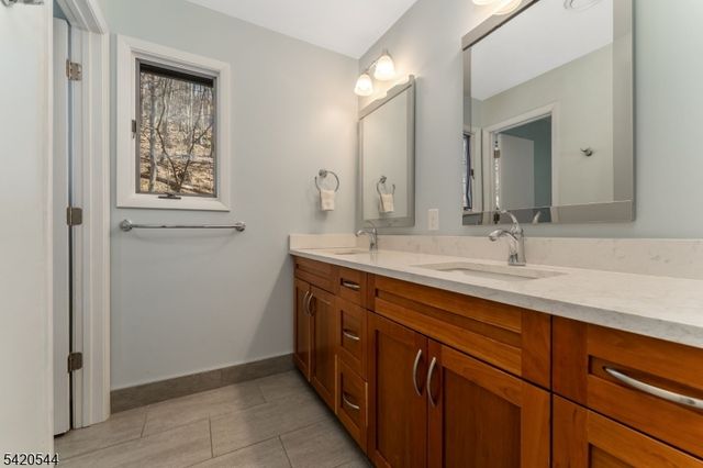 828 Star View Way, Bridgewater Twp., NJ 08807