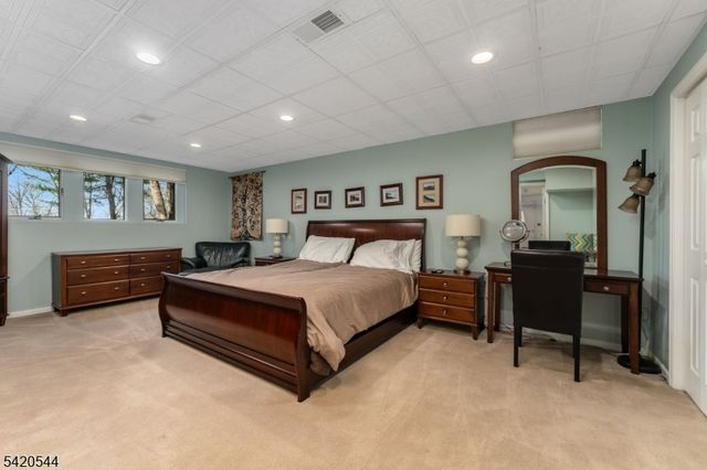 828 Star View Way, Bridgewater Twp., NJ 08807