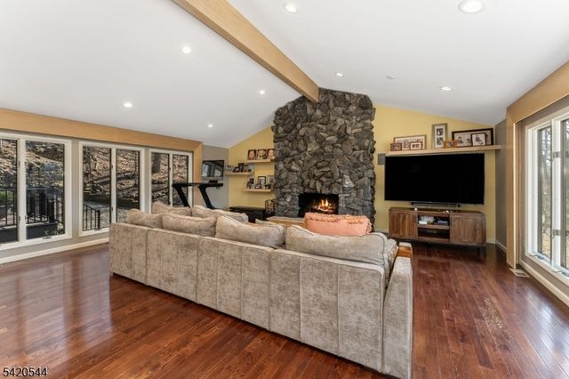 828 Star View Way, Bridgewater Twp., NJ 08807