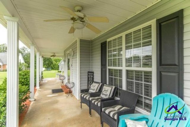 191 Henry Drive, Gray, GA 31032